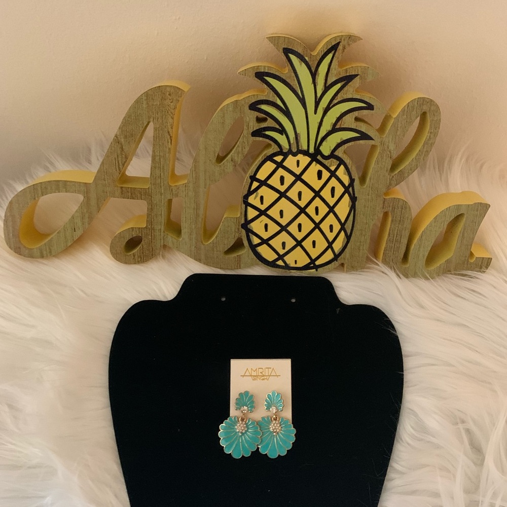 Amrita Singh Turquoise Scalloped Earrings